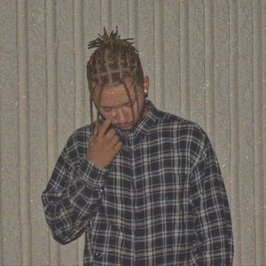 Meet your Posher, Devin